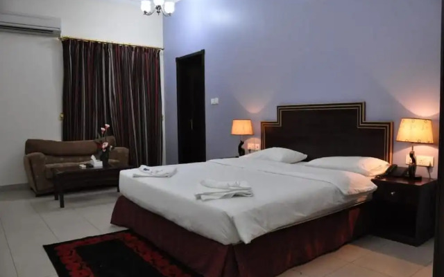 Sahara Hotel Apartment