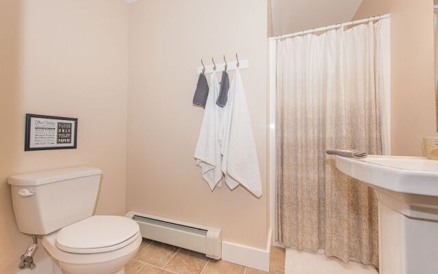 Maple Rock Bed & Breakfast