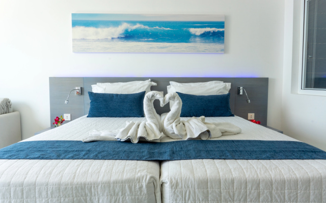 Anonymous Beach Hotel - Adults Only