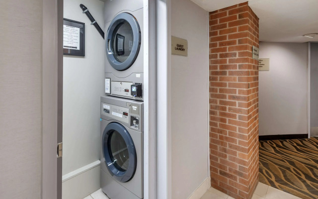 Best Western Plus Ottawa City Centre