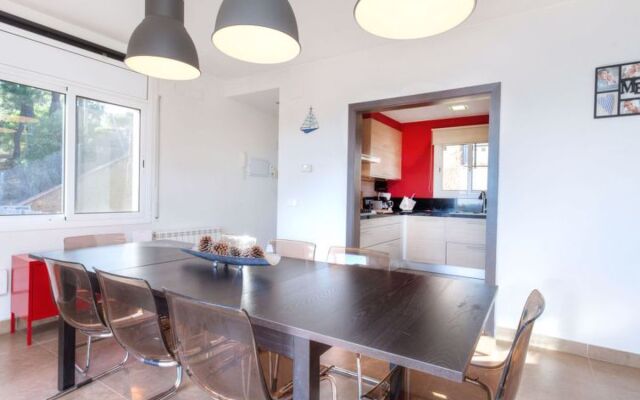 House Atenea Lloret de Mar