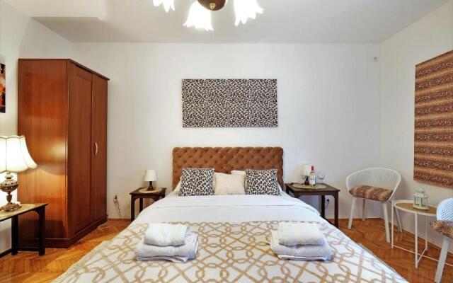 ZEN City Center Apartment & Garage nearby