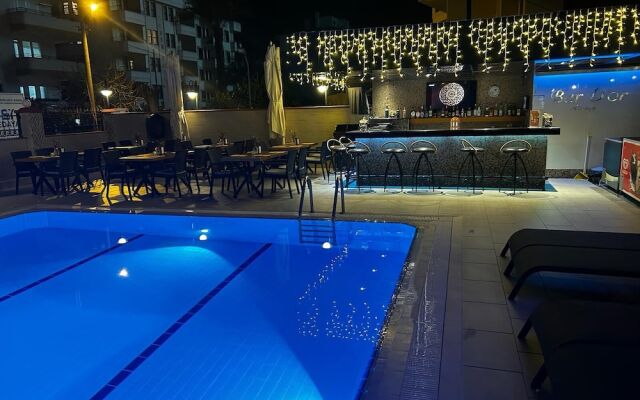 Blue Heaven Apart Hotel