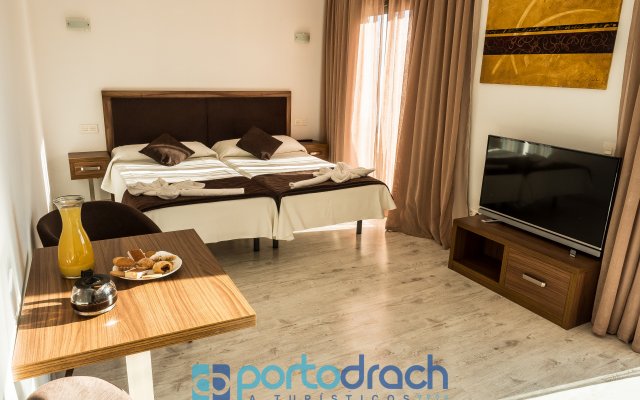 Portodrach Aparthotel & Suites