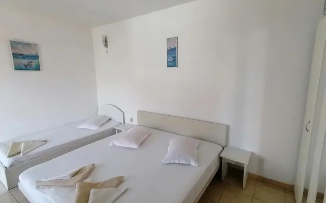 Casa Tomis