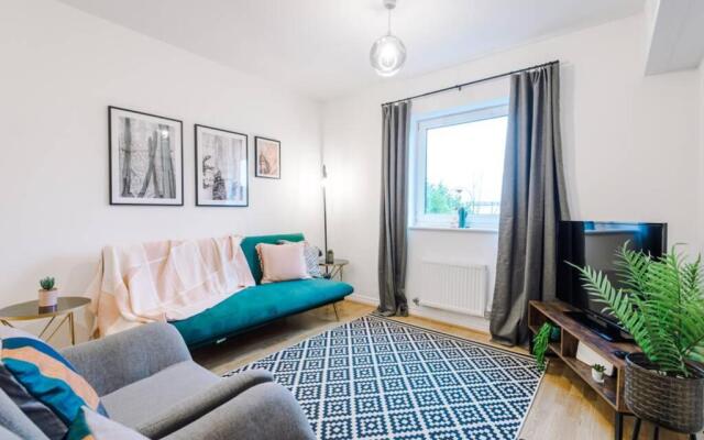 Paladine Place Serviced Apartment Coventry