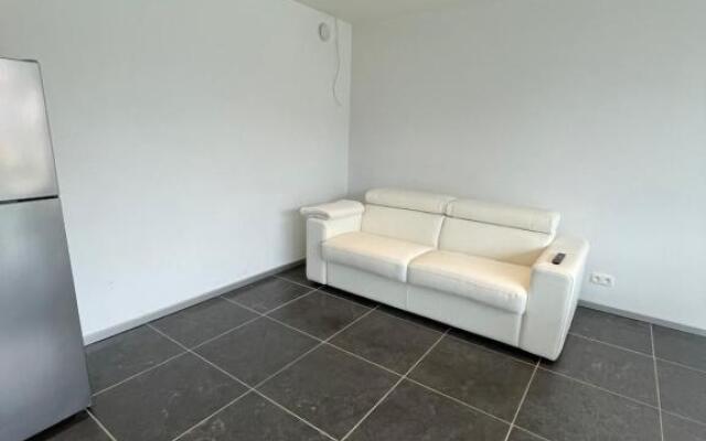 Nieuwbouw appartement op 450 meter van het strand.