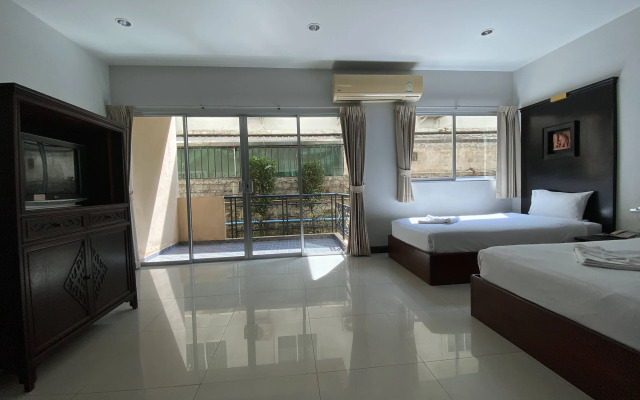 C.A.P. Mansion Hotel