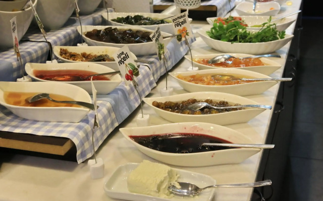 Adana City Hotel