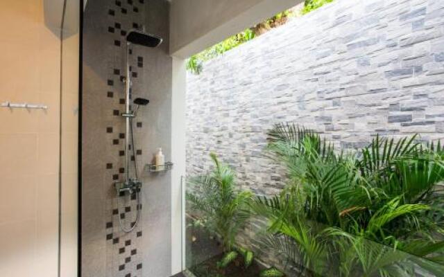 Deluxe Kamboja Villa