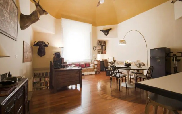 Castagnoli Halldis Apartment