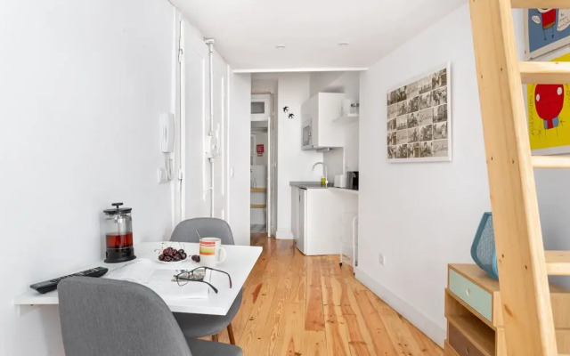 Altido Central Studio Near St. George Castle