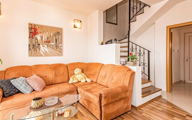 Nice Home in Sibenik With Wifi and 3 Bedrooms