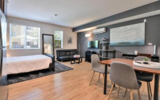 Urban Flat Apartments @ San Mateo