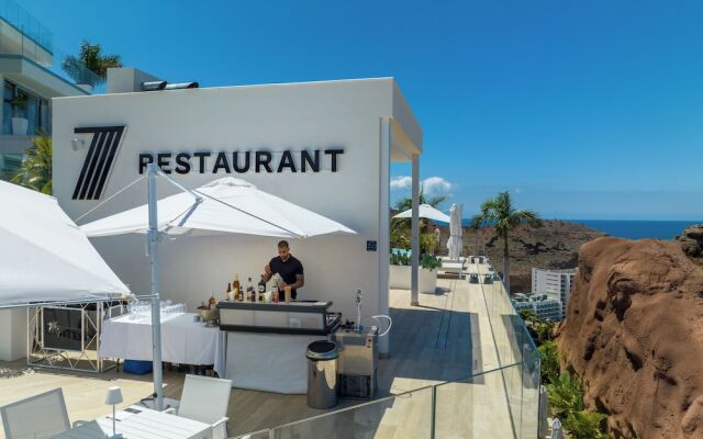 Grand Horizon Luxury Boutique Apartments