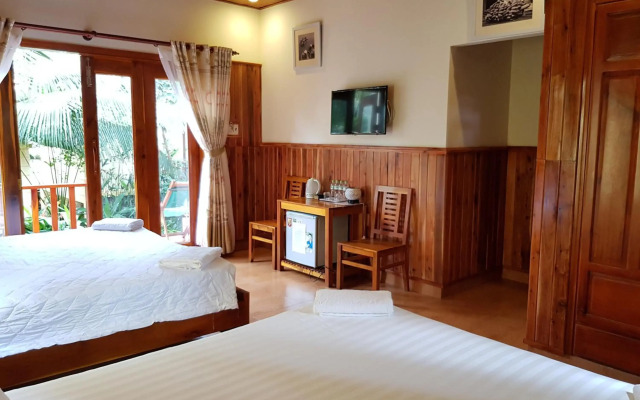 Free Beach Resort