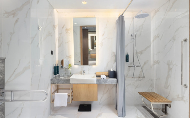 DoubleTree by Hilton Jakarta Bintaro Jaya