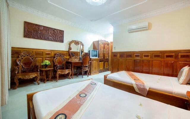 International Hotel