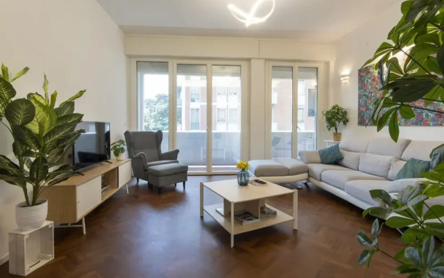 Housmart Fossolo 28 (Limited Hours Front Desk Need To Contact Property In Advance)