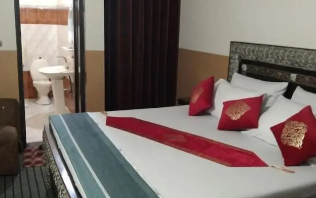 Royal Palace Hotel Lahore