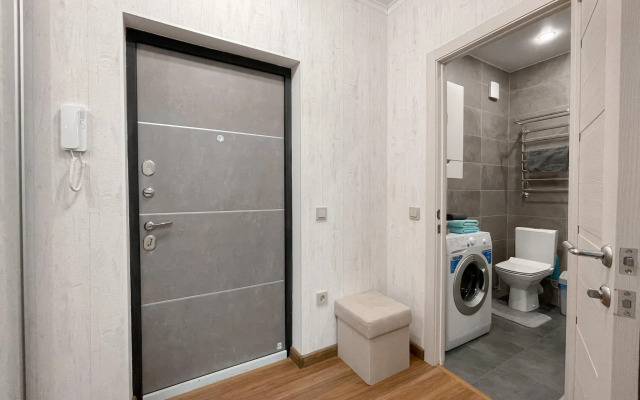 Green FOX на улице Автомобильная