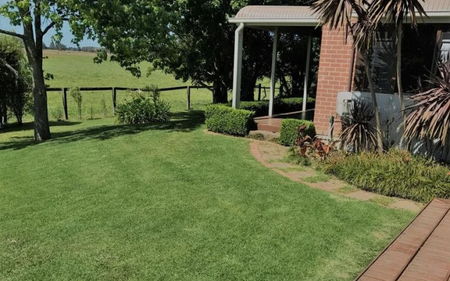 The Willows B n B
