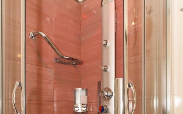 Pirka - Apt. w. Terrace & sea View,2 min to Beach