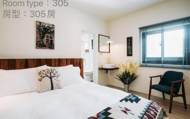 Chuanfanrock Haku Beach Days Inn