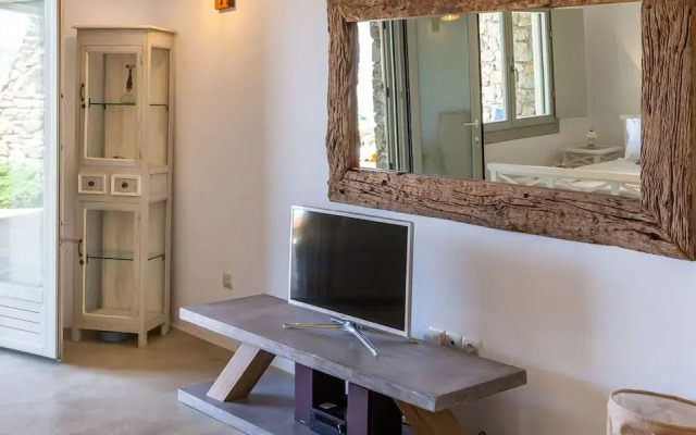 Lagoon Villa Mykonos