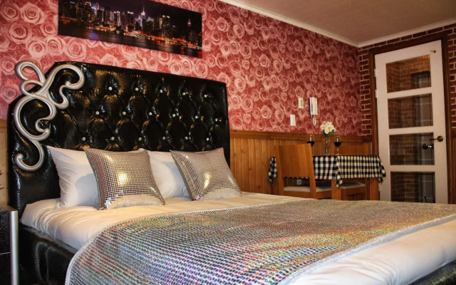 Queensbay Pension