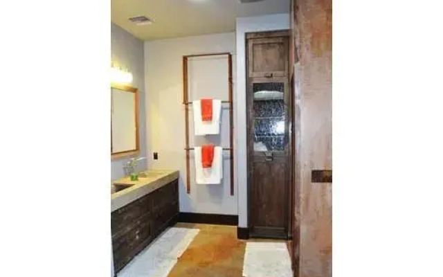 Paradise Valley Homes