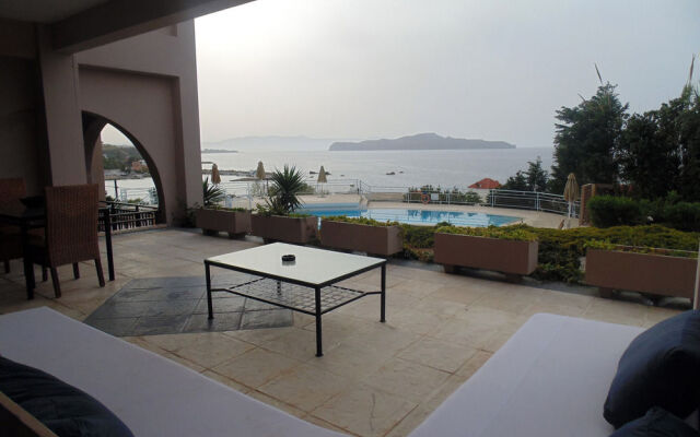 Achillion Villas