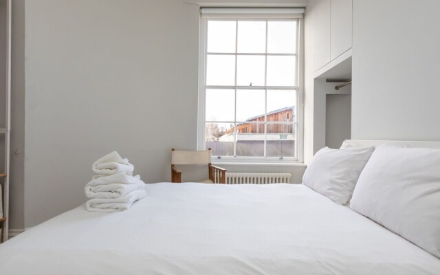 Beautiful and Light 1 Bedroom Flat Near Hackney Central