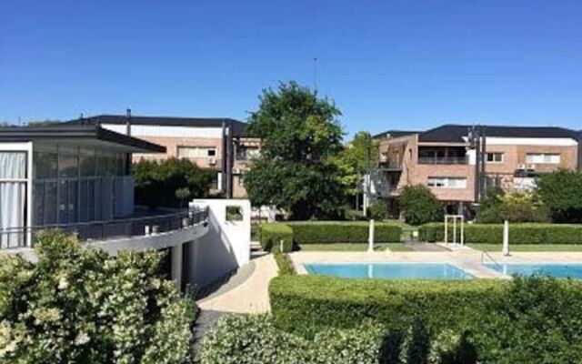 Apartamento en Country Pilar Frutales