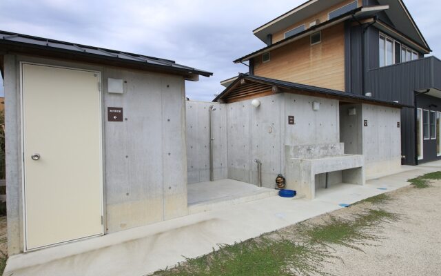 Unoshima Villa