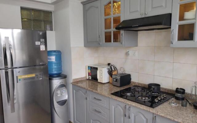 Apartment 7D,Retreat