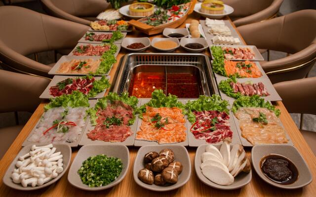 Haian Riverfront Hotel Da Nang