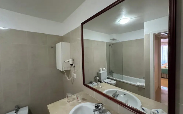 RF La Quinta Park Suites