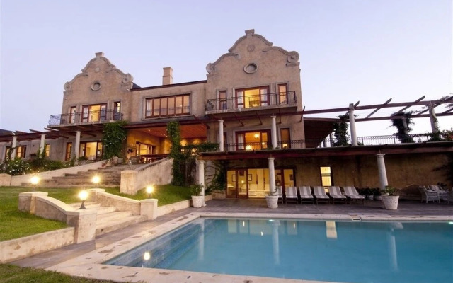 Kurland Hotel