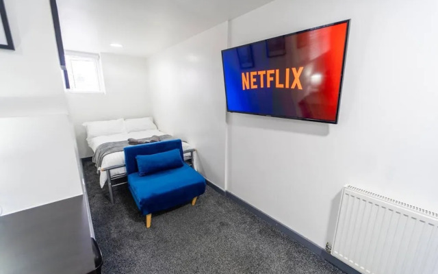 Captivating 1-bed Studio in Birmingham