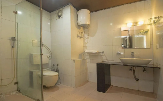 Kava Suites By OYO Rooms