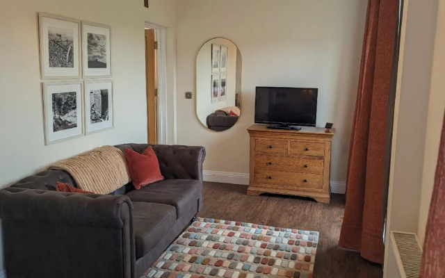 Three Horseshoes Inn
