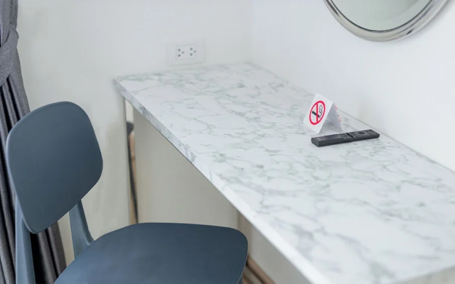 B2 China Town Yaowarat Premier