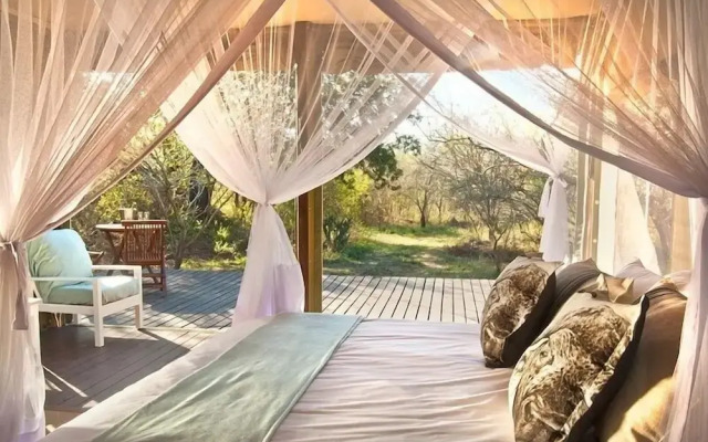 Ngama Tented Safari Lodge