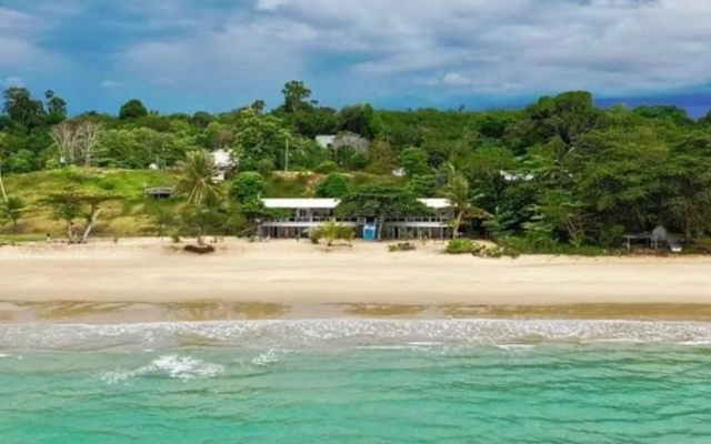 Hotel O Naga Puri Beach Retreat – Beach – Kuala Penyu