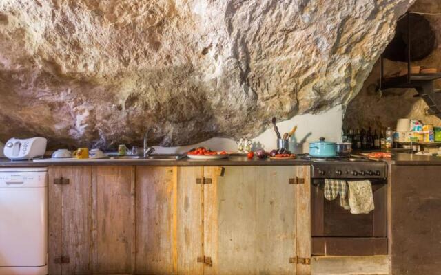 Amazing villa 2Km from the beach