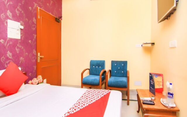 OYO 14932 Hotel Paradise