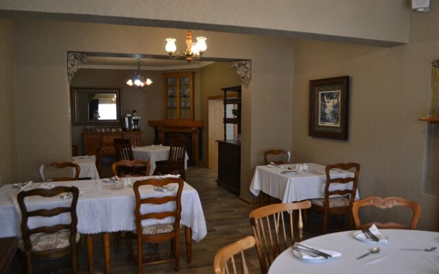 Hobbit Boutique Hotel