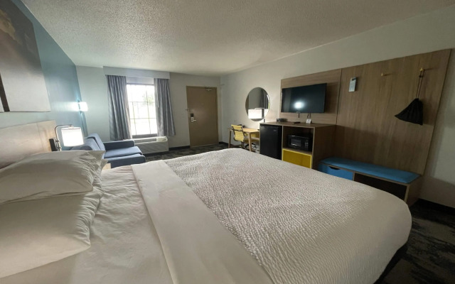 Days Inn & Suites by Wyndham York