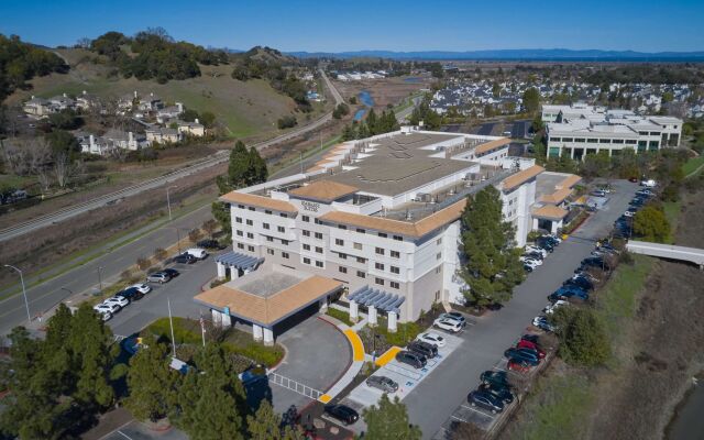 Embassy Suites by Hilton San Rafael Marin County